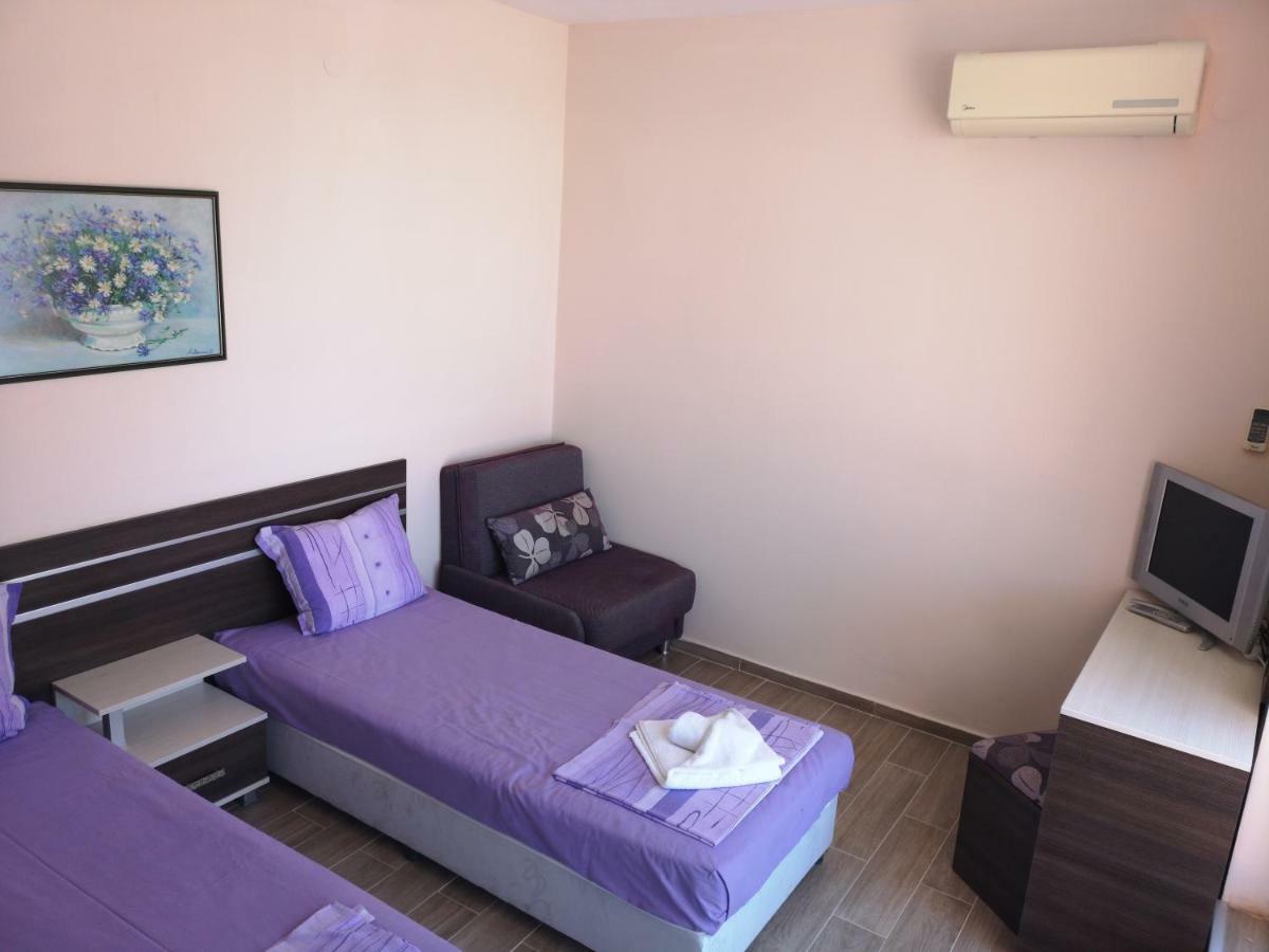Rose Garden Omax Apartments Sunny Beach Exterior foto